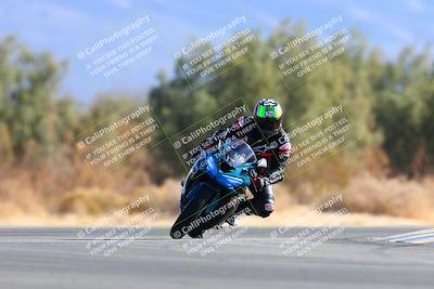 media/Jan-08-2022-SoCal Trackdays (Sat) [[1ec2777125]]/Turn 7 (1035am)/